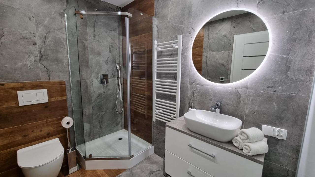 Luxury Apartments Bernardynska Domek 1 , 2 Kielce Buitenkant foto